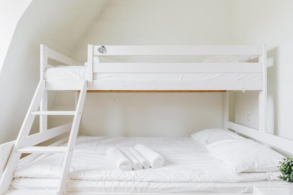 Dream Stay - Art Gallery Family Apartment With 2 Bathrooms Tallinn Kültér fotó