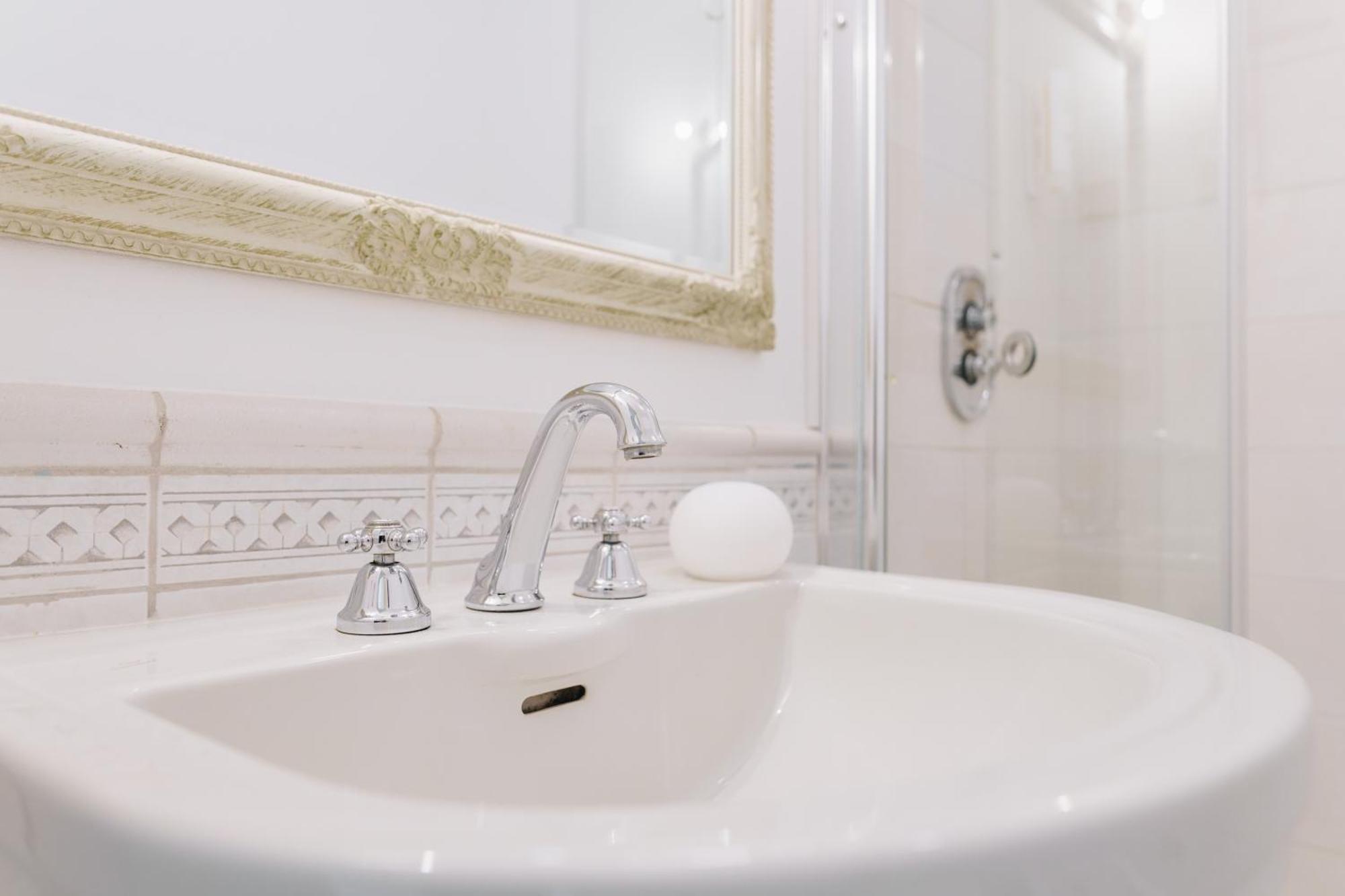 Dream Stay - Art Gallery Family Apartment With 2 Bathrooms Tallinn Kültér fotó